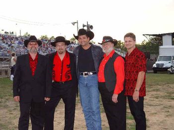 MY MATES "THE COUNTRY LEGEND BAND" with TRACY BYRD
