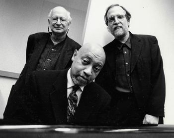 Paul Weinstein, Kenny Barron, Chuck Iwanusa (Director, the New School Jazz & Contemporary Music Program)
photo © Stephanie Berger
