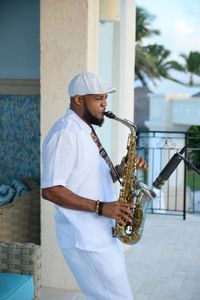 Sharmond Smith Smooth Jazz Sax and Flute Under The Stars