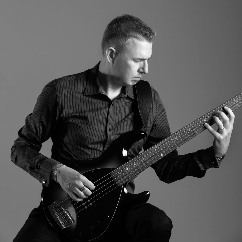 Composer/Bassist Daren Burns
