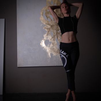 Dancer Lucy Mae Sunday rocking some Leggings - photo & painting by Robert Mann
