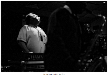 Jon Hammond playing Hammond XK-3 organ at Local 802 Monday Night Jazz Session photo by Elmar Lemes
