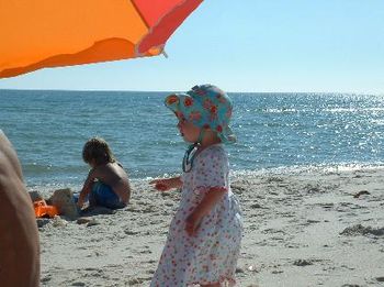 kids at beach
