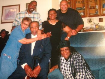 image Uncle Les ,Aunt Viola & Family

