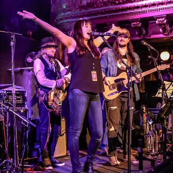 Lauren Murphy performs at the San Francisco's Great American Music Hall for ZERO's 35th Anniversary Shows. Photo courtesy of Susan Weiand Rock Photography