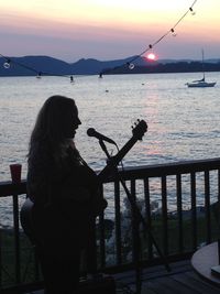 Julie Corbalis, Singer-Songwriter @ Shattemuc Boat Club, Ossining 