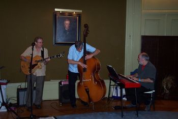 2 Jazz Trio with Loren Evarts on piano and Tony Pasqualoni on bass playing in Woolsey Hall #2 Jazz Trio with Loren Evarts on piano and Tony Pasqualoni on bass playing in Woolsey Hall
