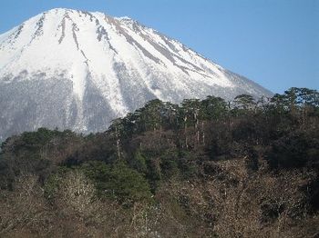 Daisen, "mini Fuji," Where the Gods descended after chaos according to the Monk at the temple
