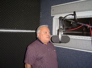 Lynn Recording Lead Vocals at Hilltop Studios, Nashville. CD Recorded August 15, 16, 2008.  Release Date: 01/05/09.
