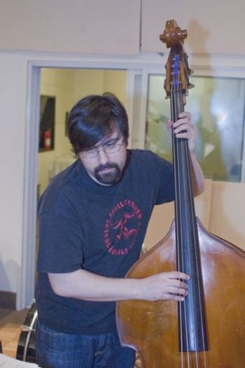 Anthony Shadduck on string bass

