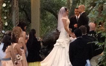 Noemi and Josh tie the knot at the "Oaks" section of Calamigos Ranch
