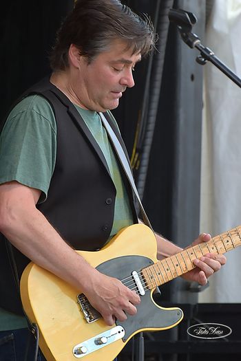 Mike at Tremblant Blues Fest  Photo by FotoDan
