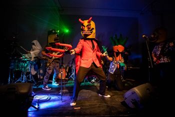 Radioactive_Chicken_Heads_titmouse_smashparty11_tylerhagen_0041 Radioactive Chicken Heads at Titmouse Smash Party 2018. Photo by Tyler Hagen
