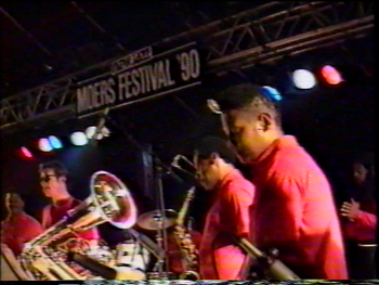 Kenn Cox Guerilla Jam Band - Moers, Germany - 1990 (10): Rayse Biggs, Brad, Tani Tabbal (Hidden), Phil Lasley, Phillip Cox, Fahali Igbo
