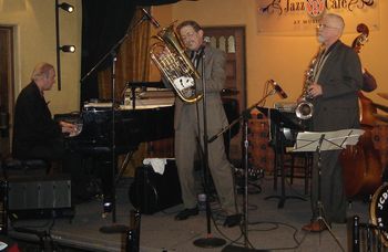 NuQuartet Plus @ Jazz Cafe - April 2008 (4): Gary Schunk, Brad, Steve Wood, Nick Calandro (Hidden)
