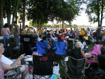 Jazz on the Lawn Crowd 2
