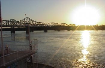 Mississippi River sunset, Vicksburg, MS
