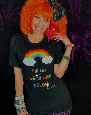 The incredible Twinkle (www.twinkletimeandfriends.com) showing all her beautiful colors!
