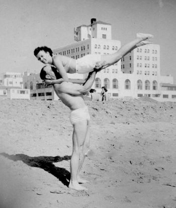 Rube_Dera_muscle_beach_ The REAL deal!!
