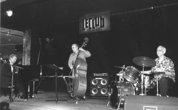 Trio in Moscow's "Le Club" Victor Dvoskin- Bill Goodwin '07
