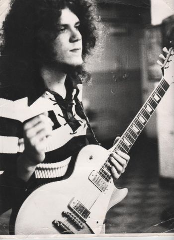 Robin with his Gold Top Les Paul
