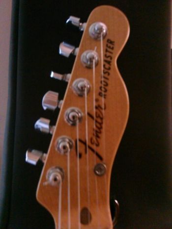 My_Rootscaster_Headstock
