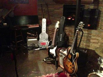 RR_Guitars_at_Blues_Boulevard_Jazz_Spartanburg_SC
