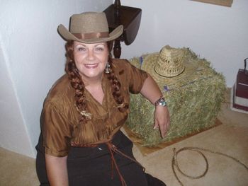 
ANNIE from COWGIRL



