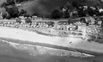 'The Cove' ...still got the old surfclub there (and the new one!!)....summer of '73
