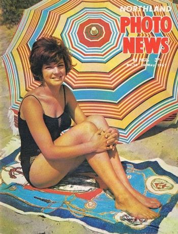 saw this 1967 Northland Photo News....and thought!...is that Glenys Chappell? No...its Miss Baileys Bch 1967 Catherine Sandford....soakin up the rays...probably Waipu!!
