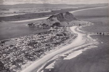 The Mount 1952 All those beautiful waves going to waste...not a surfer to be seen!!.....however in just over 10 years time (1963) we would see the first NZ surfing Champs at the Mount....amazing huh!!.....
