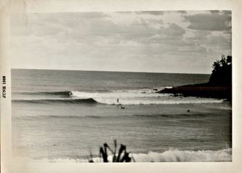 Ti-Tree in the winter of '68.... Lee Willougby on outside wave ...Dave Boyd on the inside wave....the 6 of us had it to ourselves...classic!!...
