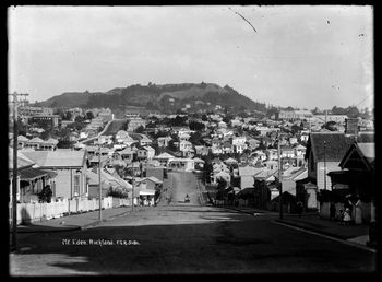 1900 A panoramic view looking south east from Karangahape Road across Newton to Mt Eden (centre background) showing Newton Road
