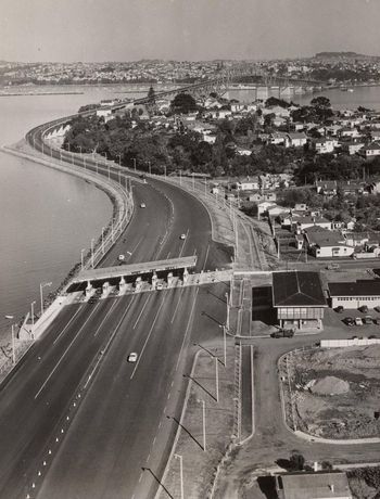 Auckland Harbour Bridge.....1975
