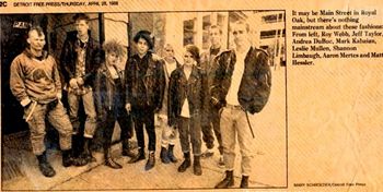 Detroit Free Press, April 28th, 1988. Second from the left is Nosferatu Smith.
