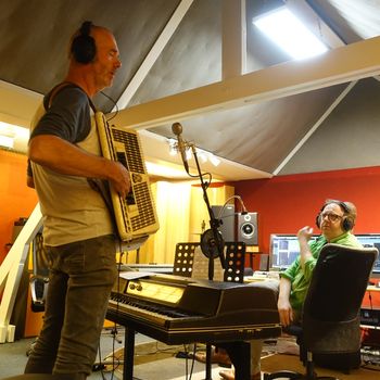 Daltoon Studio, Eindhoven, September 4 2020. (Recording One lifetime)
