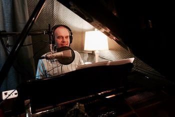 Jumping Dog Studio, Austin Texas.  April 24 2017. Bart & the piano. (Recording Gemstone Road.)
