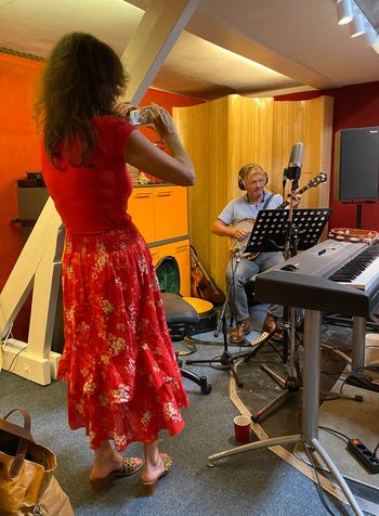 Daltoon Studio, Eindhoven, August 3 2020. (Recording One lifetime)

