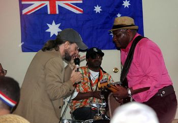 BG_EarnestGuitar__Roy 12th Annual Juke Joint Blues Festival / Clarksdale, MS (Photo by Max Dolder)
