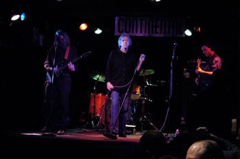 Bobby Stewart & The Contraires The Continental NYC    Photo: Sandy Hechtman
