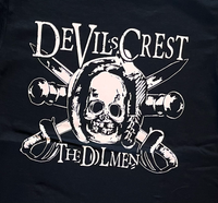 Devil's Crest T-shirt - Black&White