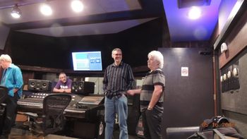 Mixing with Bobby Owsinski at Clear Lake Recording in North Hollywood 3 Benny Faccone 15 time Grammy winning mixer, engineer, and producer at Clear Lake Recording in North Hollywood with Bobby Owsinski.
