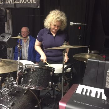 Michelle_playing_drums_in_Wahoo_2015_2
