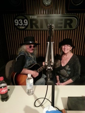 Joe Kidd & Sheila Burke live in studio interview and music performance for 93.9 FM The River and CKL
