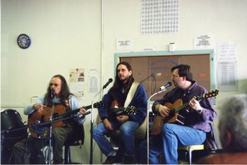 21 Susanville Guitar Workshop '99, with Jim Earp and John Katchur.

