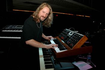 Erik Norlander at The Winchester Theater, Lakewood, OH, 2008, photo by Neal Hamilton
