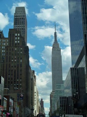 View of the Empire State Building on 32nd St,
