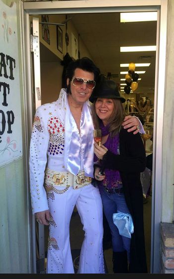 With my friend Kimmy in front of Ella's What Not Shop in St Cloud Florida. 1-18-14
