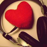 Listen To Your Heart Beat by Shenta and Gary