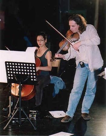 German violinist Stefan Poetsh and cellist Ha-Yang Kim performed at The Lobby.
